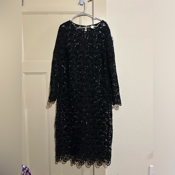 Crochet maxi dress - Picture 3 of 15